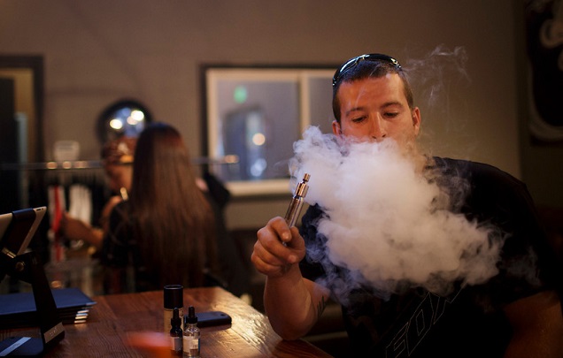 Indoor vaping electronic cigarettes has minimal risk