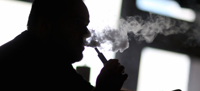 New High Voltage and Formaldehyde Output From E-Cigarettes