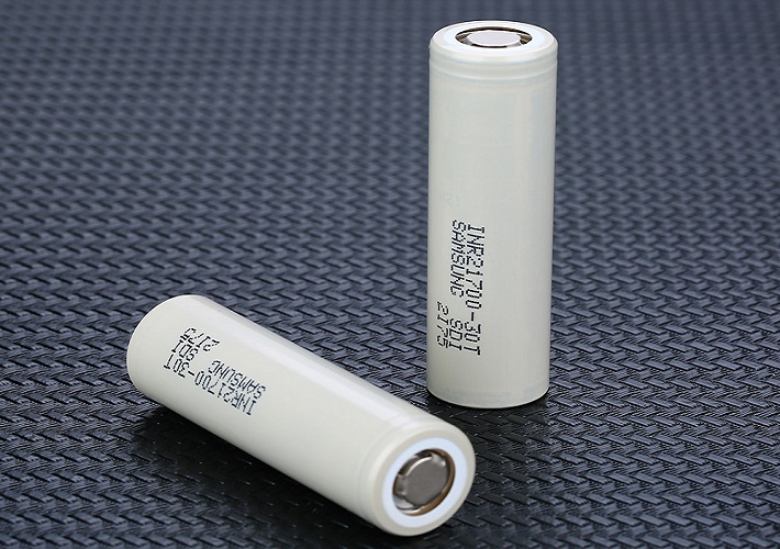 Vape Batteries 21700, 26650) for Sub-Ohm Vaping